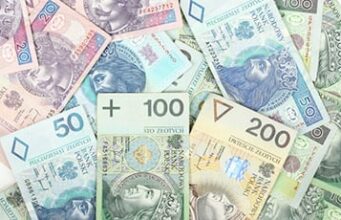 Polska wprowadza emerytury wdowim: co to oznacza dla społeczeństwa
